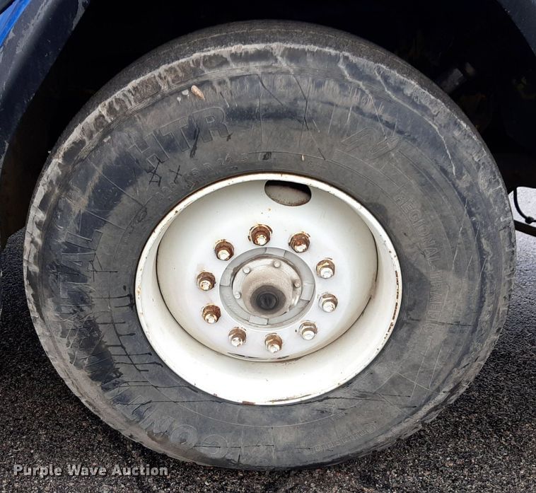 image for item DP2773 1999 Freightliner  FL112 sewer jetter truck