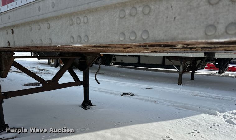 image for item DQ0618 1984 Budd dry van trailer