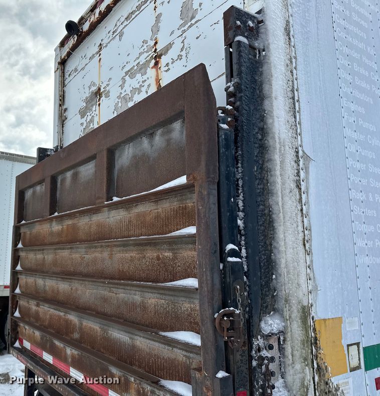 image for item DQ0618 1984 Budd dry van trailer