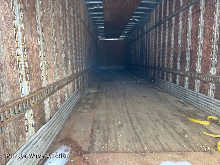 image for item DQ0618 1984 Budd dry van trailer