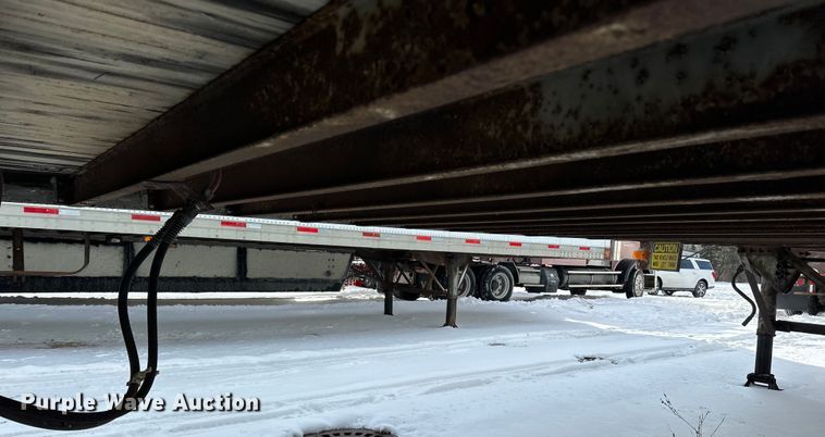 image for item DQ0618 1984 Budd dry van trailer