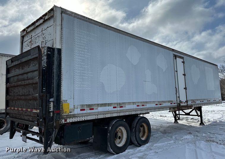 image for item DQ0619 1984 Budd dry van trailer