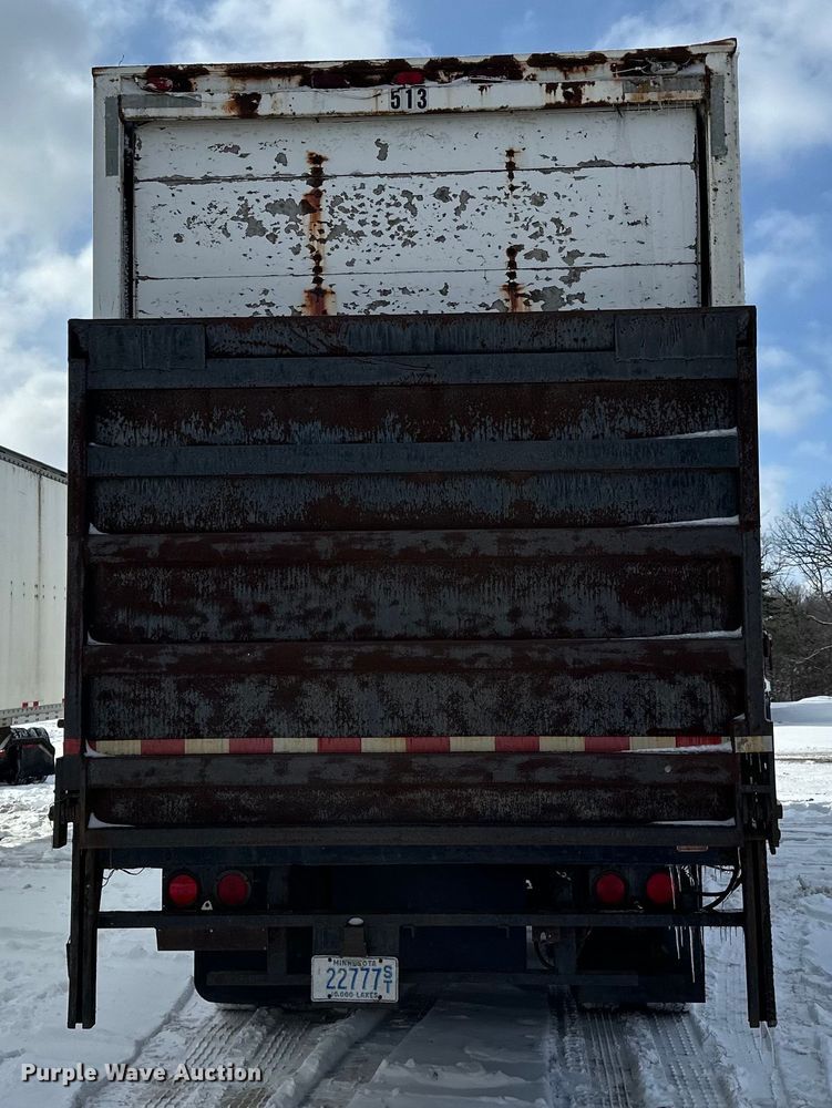 image for item DQ0619 1984 Budd dry van trailer