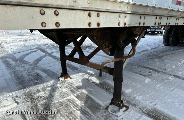 image for item DQ0619 1984 Budd dry van trailer