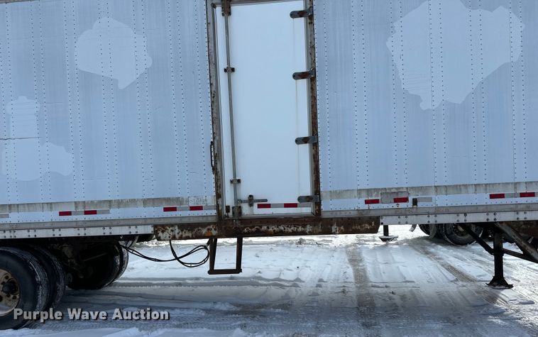 image for item DQ0619 1984 Budd dry van trailer