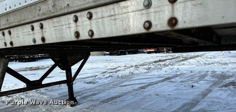 image for item DQ0619 1984 Budd dry van trailer