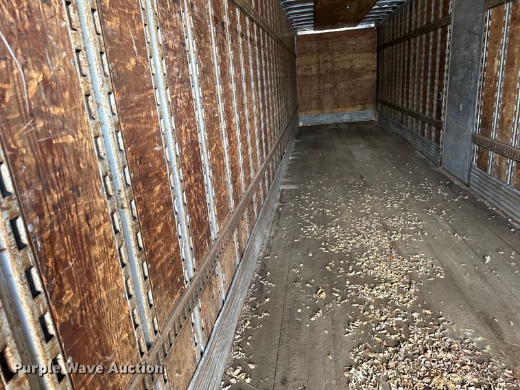 image for item DQ0619 1984 Budd dry van trailer