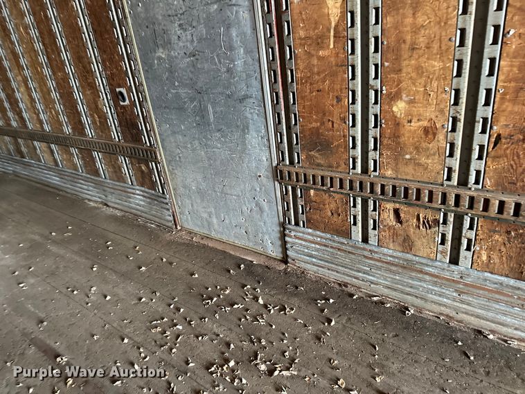 image for item DQ0619 1984 Budd dry van trailer