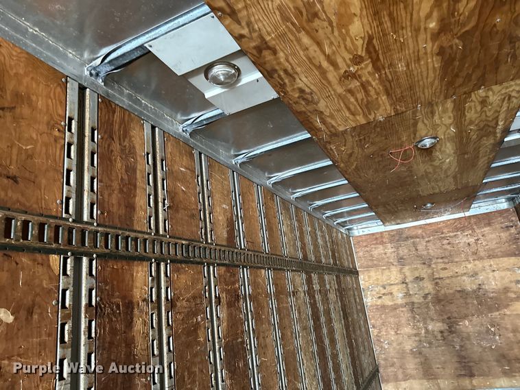 image for item DQ0619 1984 Budd dry van trailer