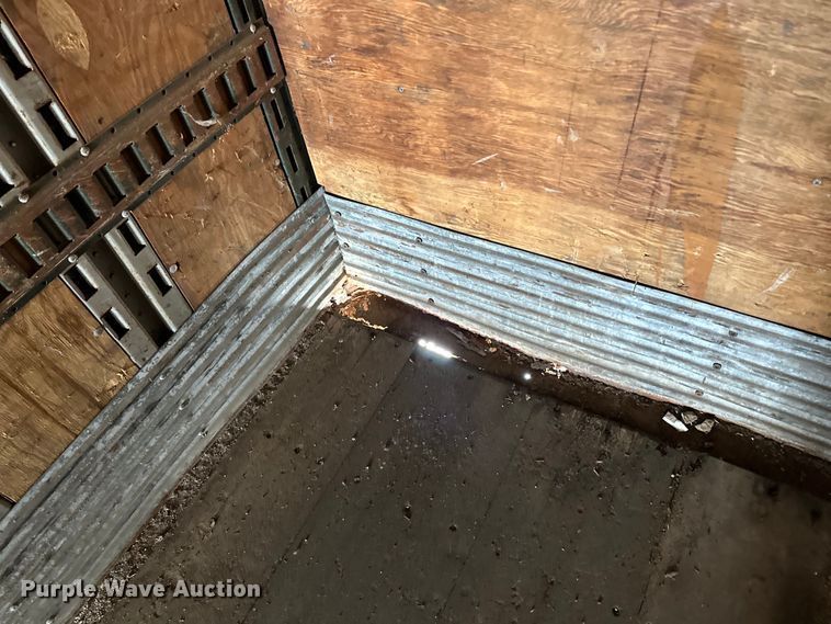 image for item DQ0619 1984 Budd dry van trailer