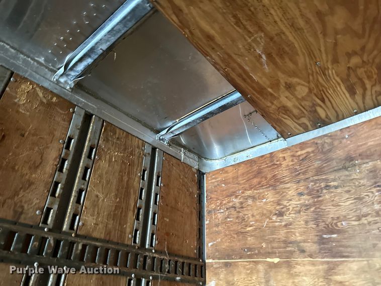 image for item DQ0619 1984 Budd dry van trailer