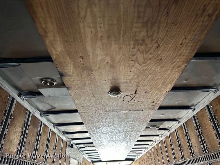 image for item DQ0619 1984 Budd dry van trailer