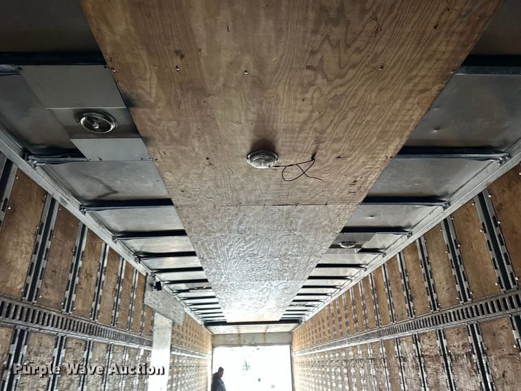 image for item DQ0619 1984 Budd dry van trailer