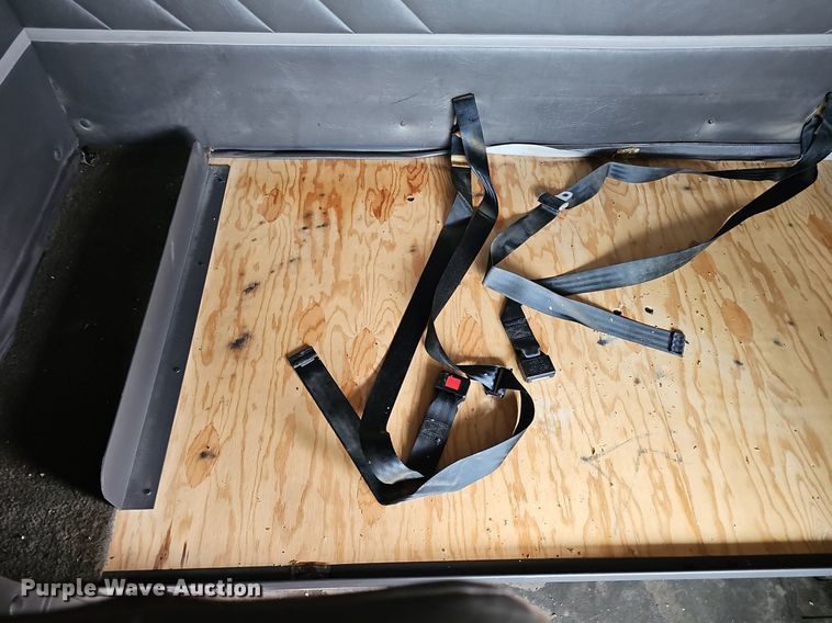 image for item DQ8668 1997 International 9400 semi truck