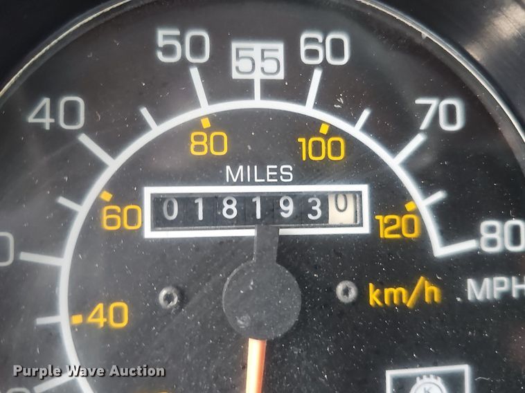 image for item DQ8669 1992 Kenworth T660 semi truck