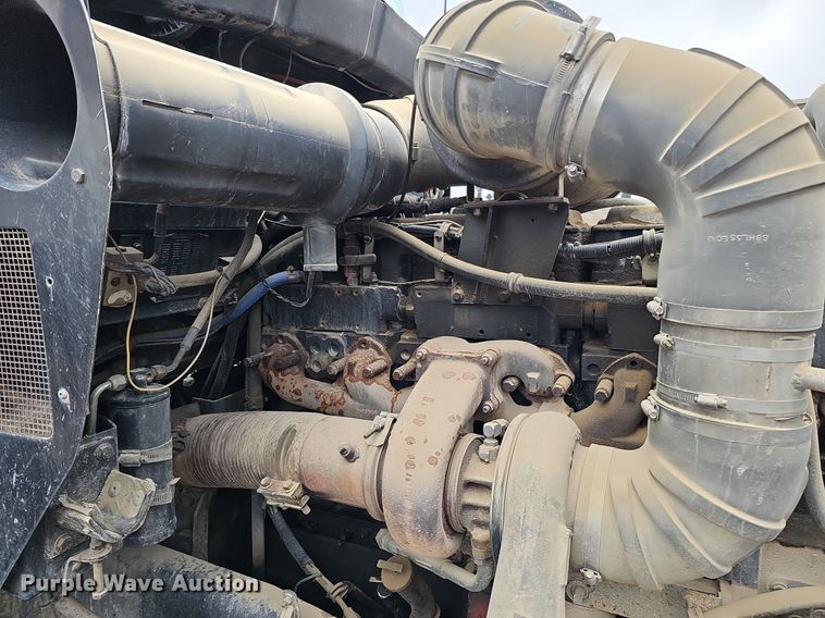 image for item DQ8669 1992 Kenworth T660 semi truck