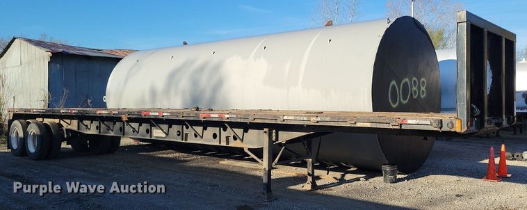 image for item DR7983 1988 Transcraft TL-90K-45 flatbed trailer