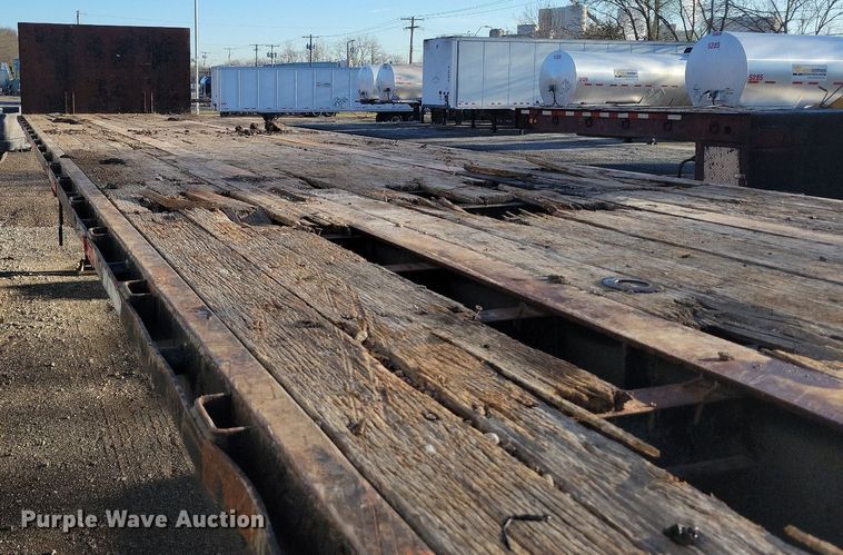 image for item DR7983 1988 Transcraft TL-90K-45 flatbed trailer