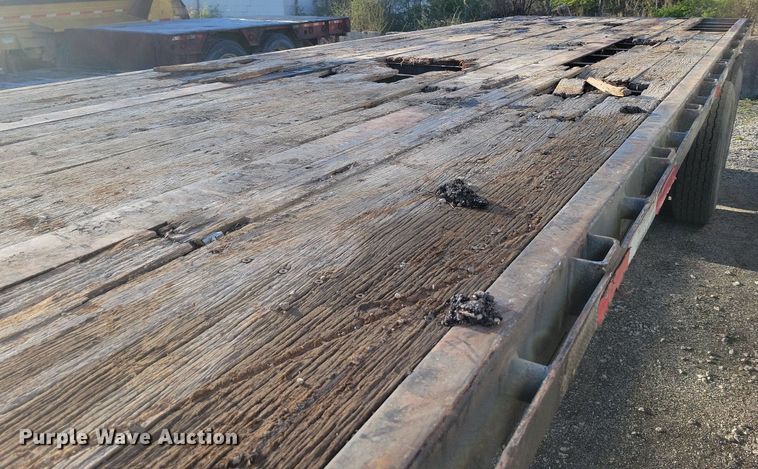 image for item DR7983 1988 Transcraft TL-90K-45 flatbed trailer