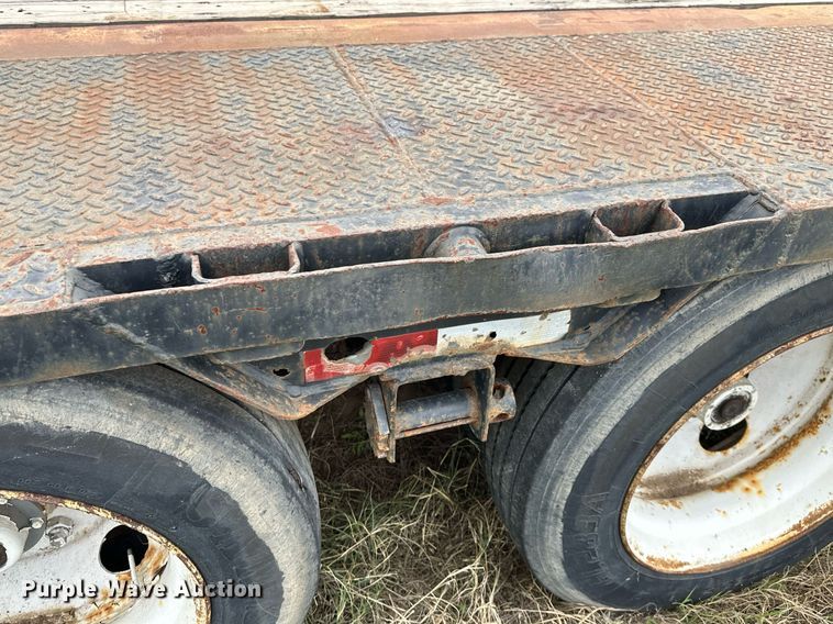 image for item DS2900 1984 Great Dane TRL 4805 drop deck trailer