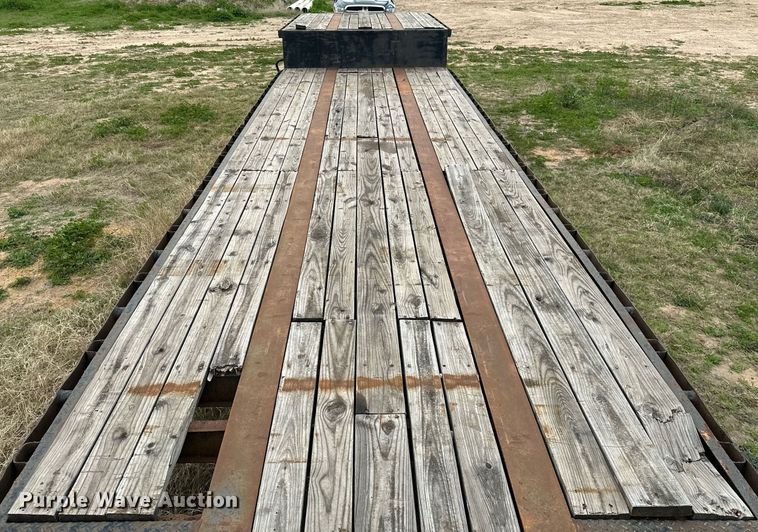 image for item DS2900 1984 Great Dane TRL 4805 drop deck trailer