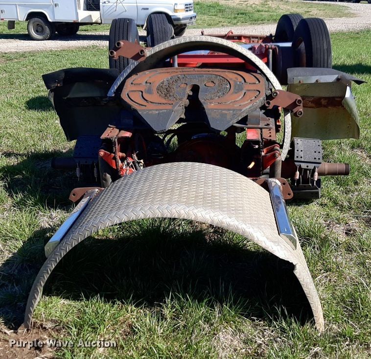 image for item DV9949 Semi axles