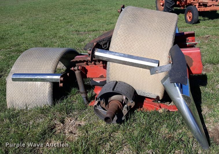 image for item DV9949 Semi axles