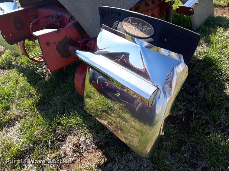 image for item DV9949 Semi axles