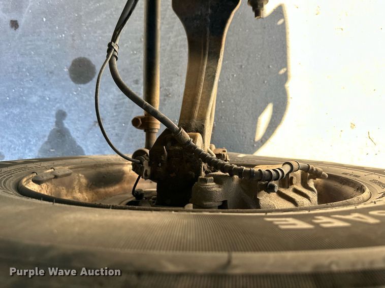 image for item DW2949 2006 International 4200 box truck