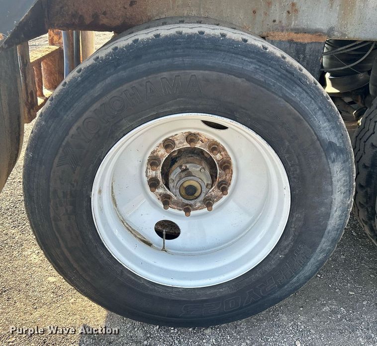 image for item EG1196 2012 Dragon Products LTD vacuum trailer