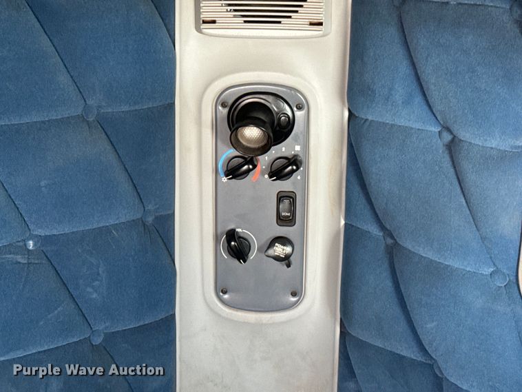 image for item EG1311 2006 Freightliner Century Class semi truck