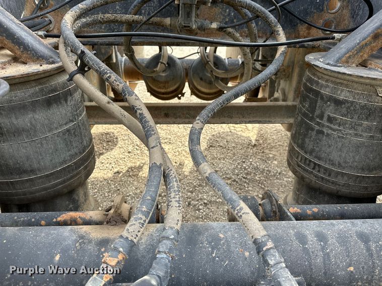 image for item EG1375 2009 Trail-Eze TE70RGDDEX drop deck equipment trailer