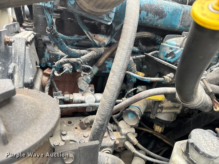 image for item EH5369 2007 International  4300 flatbed truck