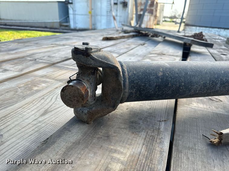 image for item EH6662 2006 International 4400 flatbed truck