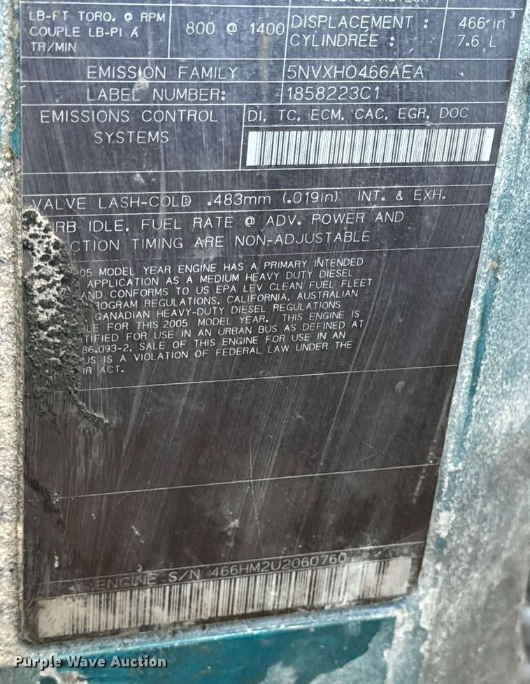 image for item EH6662 2006 International 4400 flatbed truck