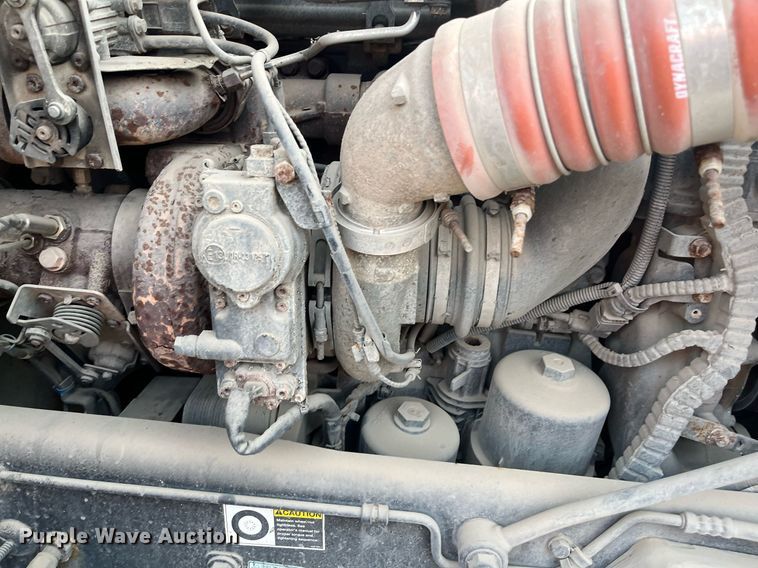 image for item EI0706 2017 Kenworth T880 semi truck