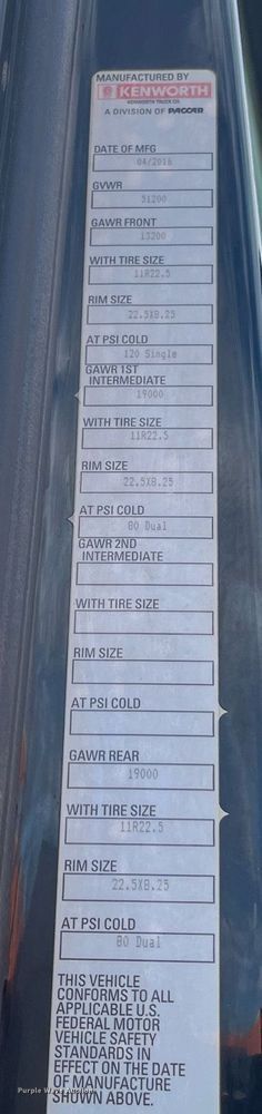 image for item EI0706 2017 Kenworth T880 semi truck