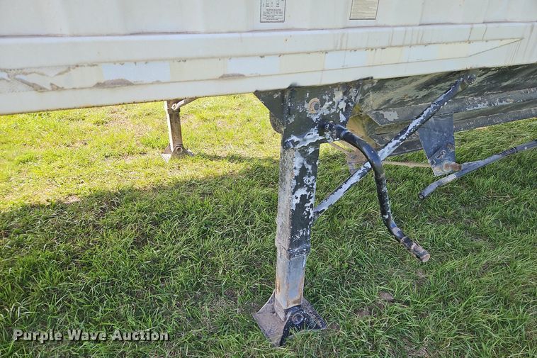 image for item EI3667 1999 Jet grain trailer