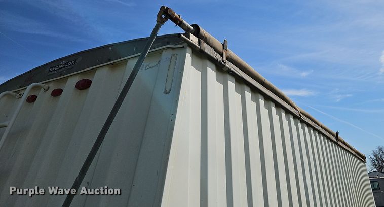 image for item EI3667 1999 Jet grain trailer
