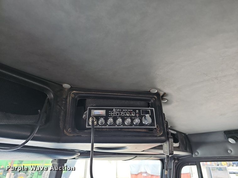 image for item EJ6209 1999 Freightliner FLD semi truck