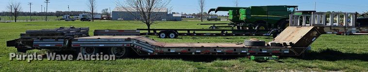 image for item EJ6256 2002 Wilson 4860TD MUV-ALL double drop deck equipment trailer