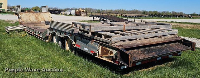 image for item EJ6256 2002 Wilson 4860TD MUV-ALL double drop deck equipment trailer
