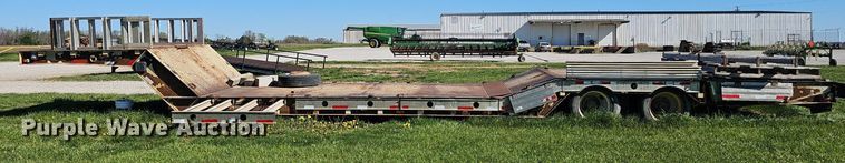 image for item EJ6256 2002 Wilson 4860TD MUV-ALL double drop deck equipment trailer