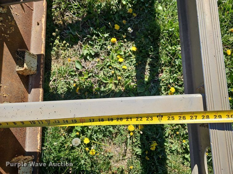 image for item EJ6256 2002 Wilson 4860TD MUV-ALL double drop deck equipment trailer