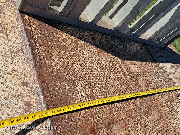 image for item EJ6256 2002 Wilson 4860TD MUV-ALL double drop deck equipment trailer