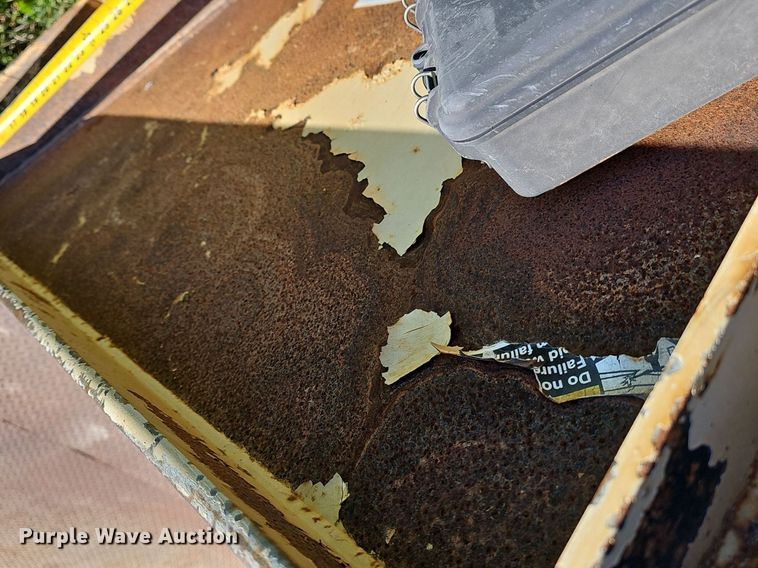 image for item EJ6256 2002 Wilson 4860TD MUV-ALL double drop deck equipment trailer