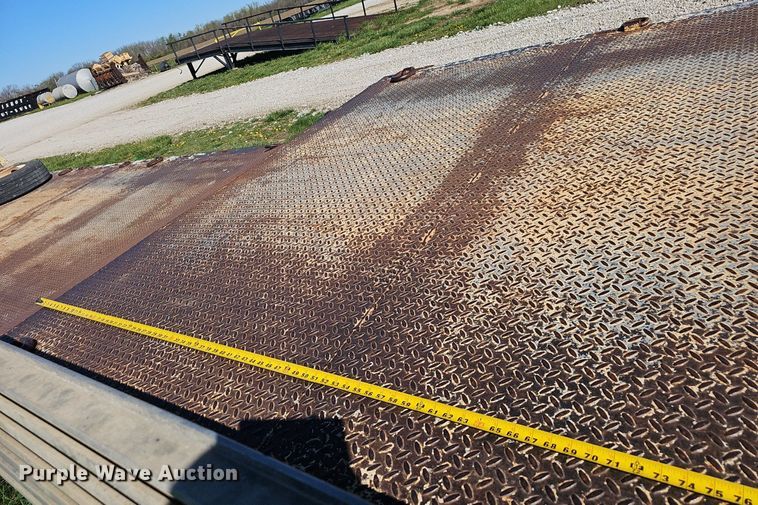 image for item EJ6256 2002 Wilson 4860TD MUV-ALL double drop deck equipment trailer