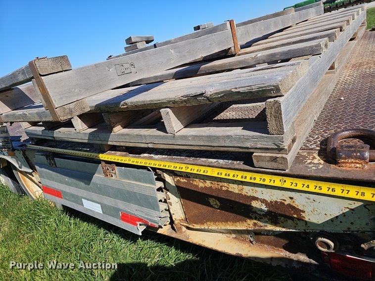 image for item EJ6256 2002 Wilson 4860TD MUV-ALL double drop deck equipment trailer