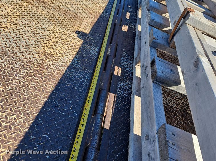 image for item EJ6256 2002 Wilson 4860TD MUV-ALL double drop deck equipment trailer