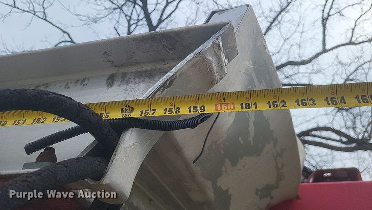 image for item EJ7856 Chevron  car carrier